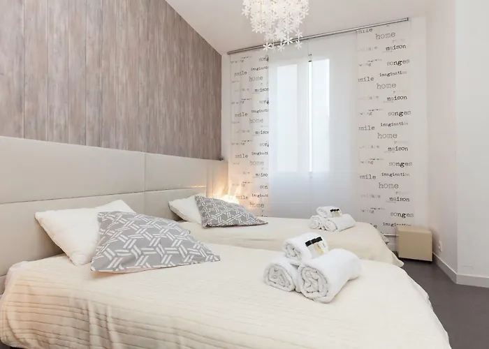 公寓 Nature 2 Pieces 3 Etoiles Calme Plein Centre 5 Mn Des Plages Et Palais *